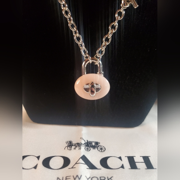 Coach Reserve Chain Turnlock Necklace and Earrings - Picture 4 of 14